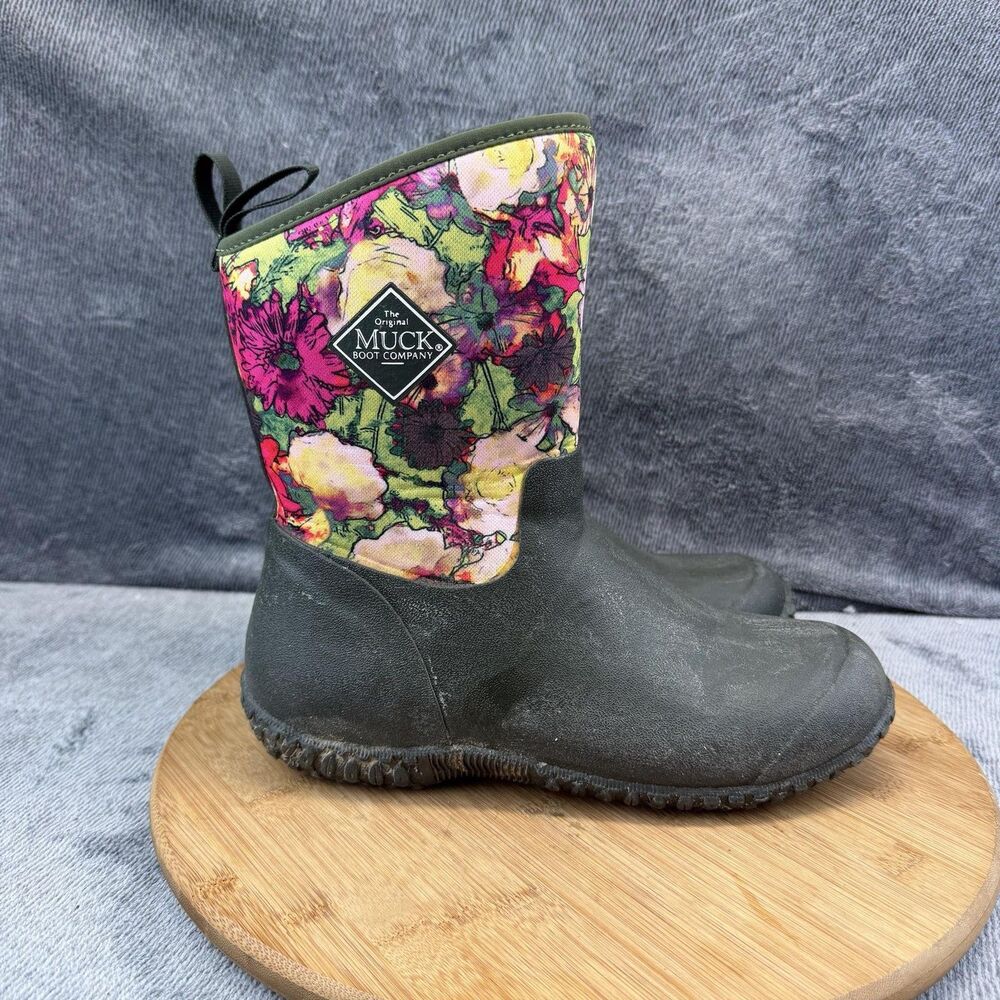 Muck Boot Company Boots Womens Size 7 Multicolor Floral Waterproof Mid Calf Rain